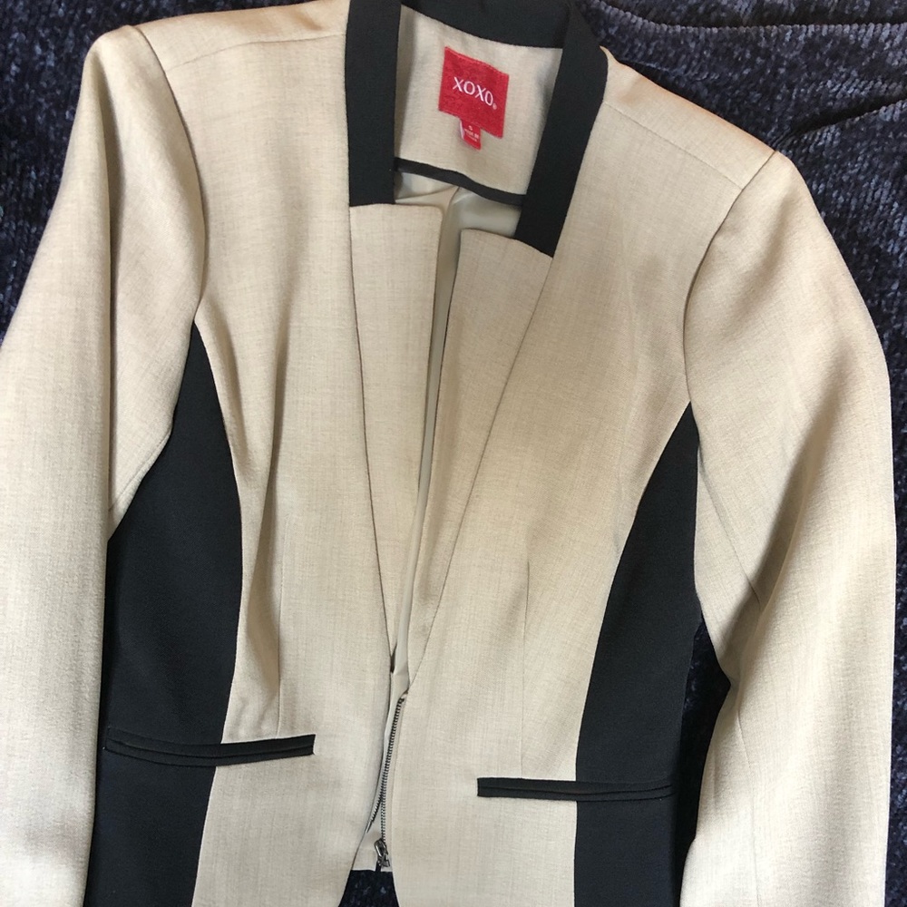 Xoxo blazer